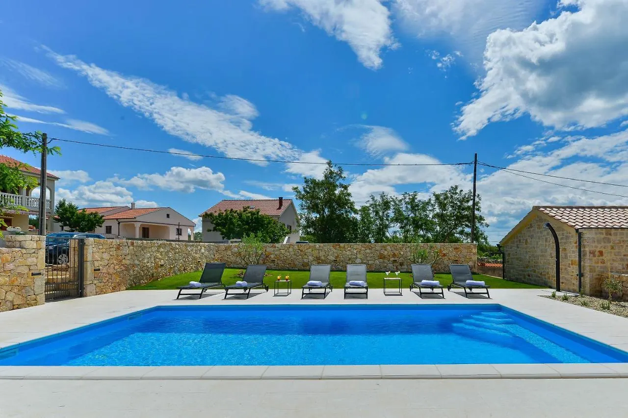 Luxury Stone Villa Banovi With Heated Pool Vinjerac Croatia