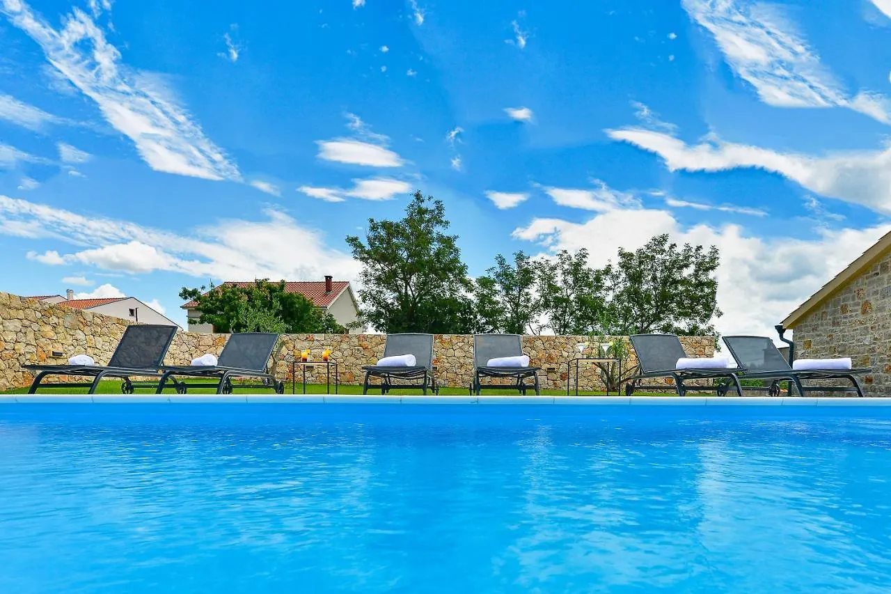 Luxury Stone Villa Banovi With Heated Pool Vinjerac