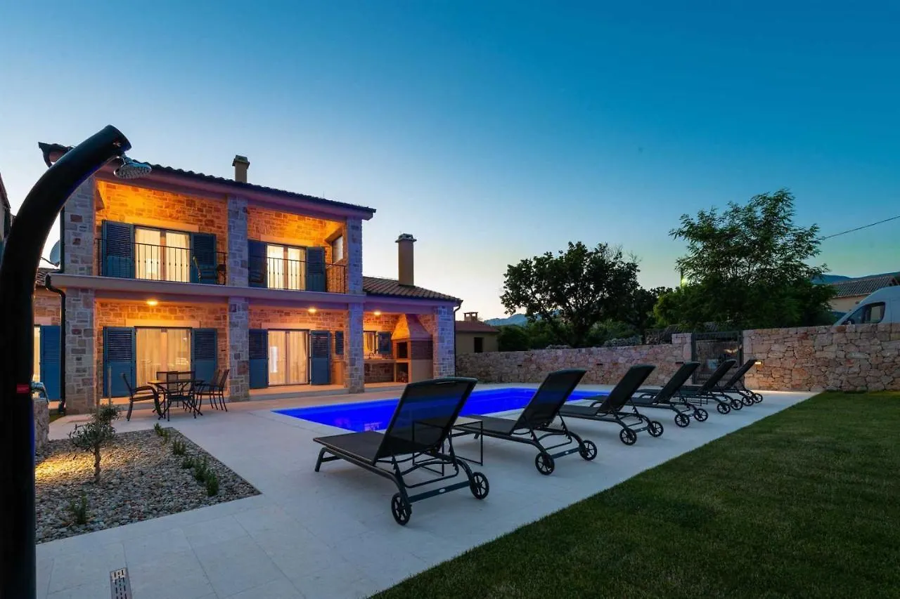 Luxury Stone Villa Banovi With Heated Pool Vinjerac
