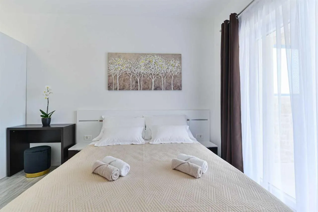 Luxury Stone Villa Banovi With Heated Pool Vinjerac